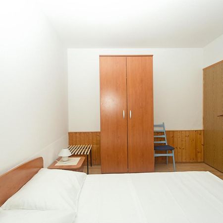 Apartments Dora 赫瓦尔 外观 照片