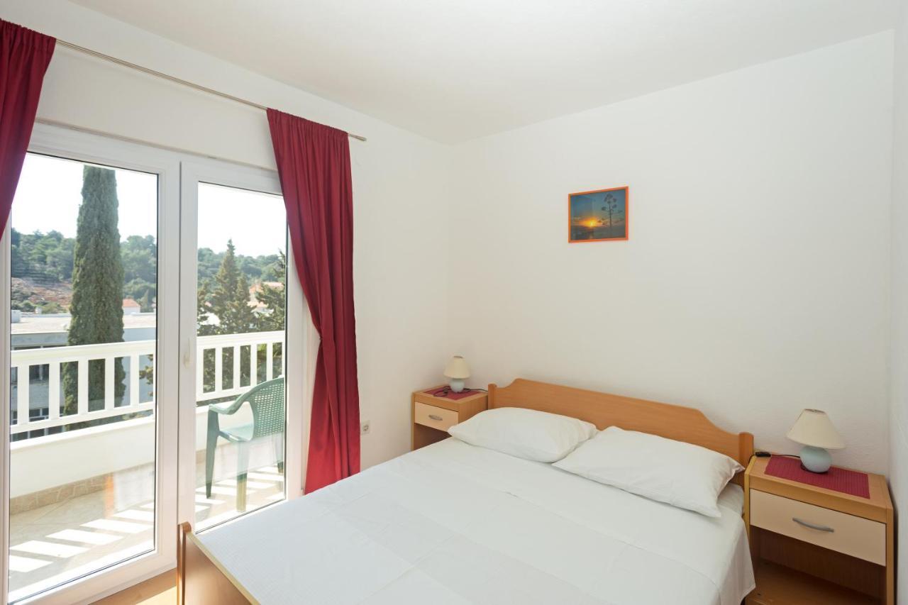 Apartments Dora 赫瓦尔 外观 照片
