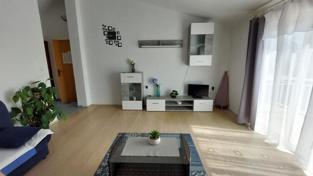 Apartments Dora 赫瓦尔 外观 照片
