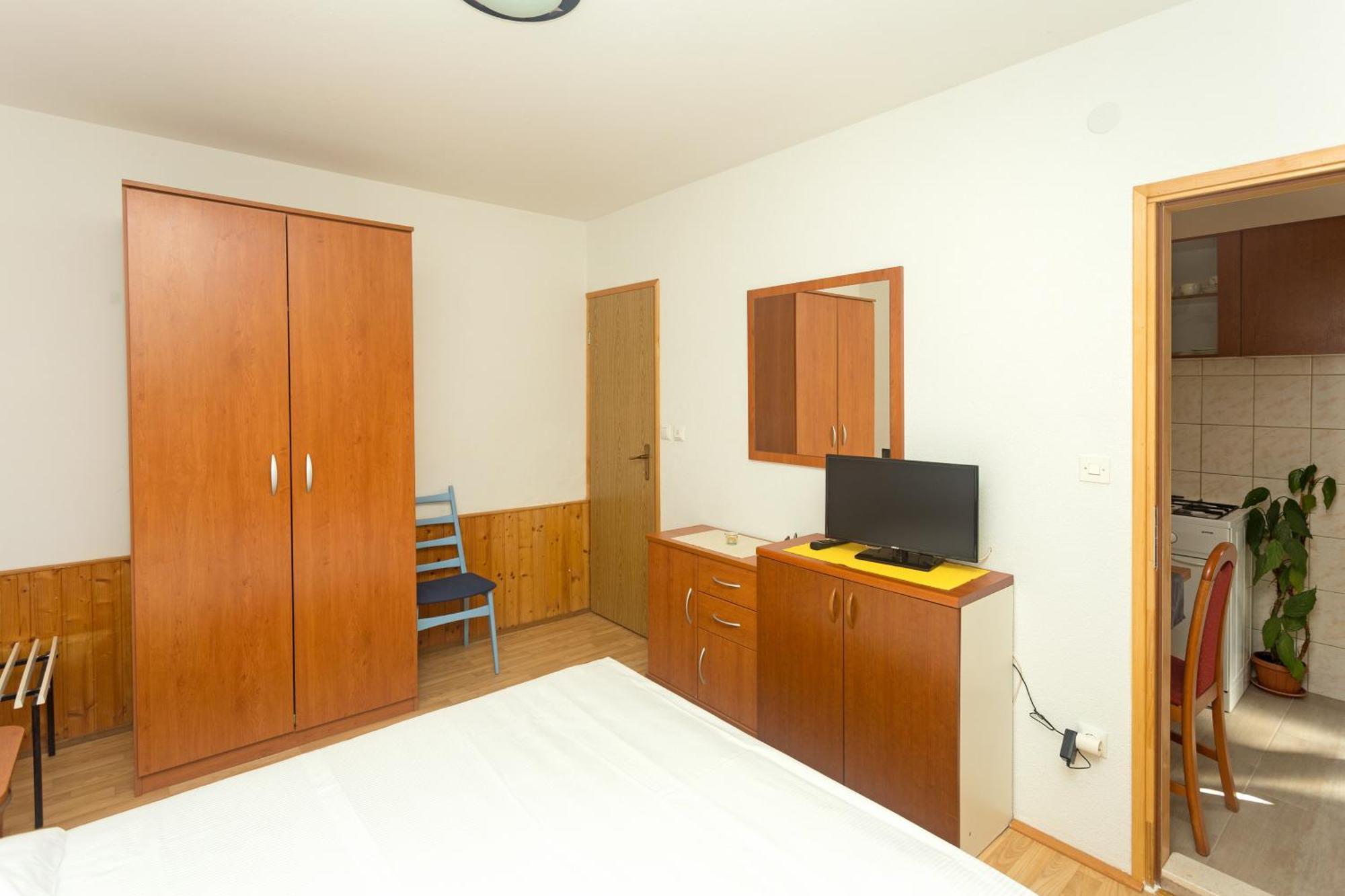 Apartments Dora 赫瓦尔 外观 照片