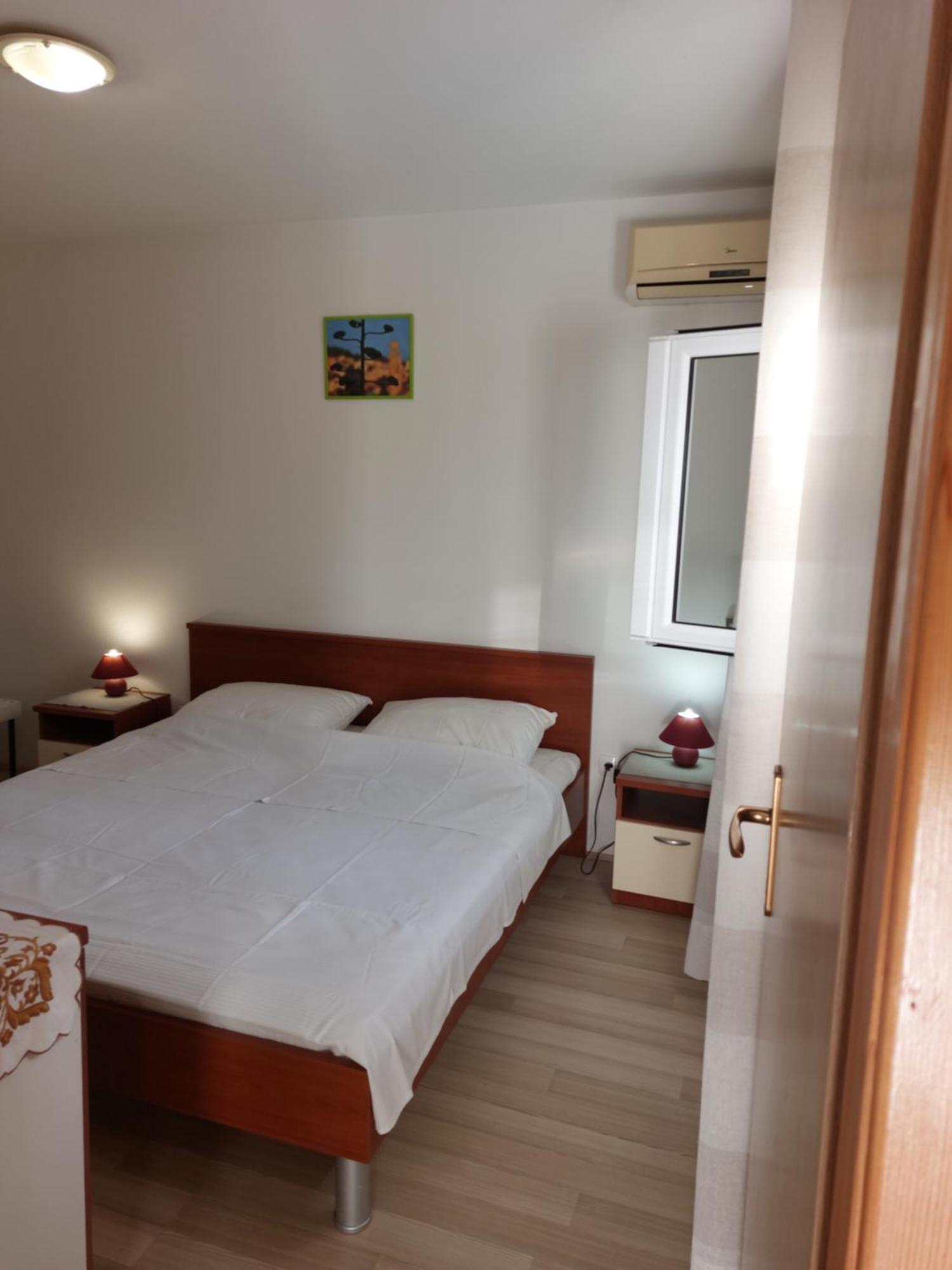 Apartments Dora 赫瓦尔 外观 照片